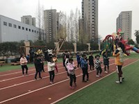 观摩学习促发展，讨论交流求进步——记华美路幼儿园体育组教研活动